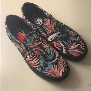 Never worn before vans